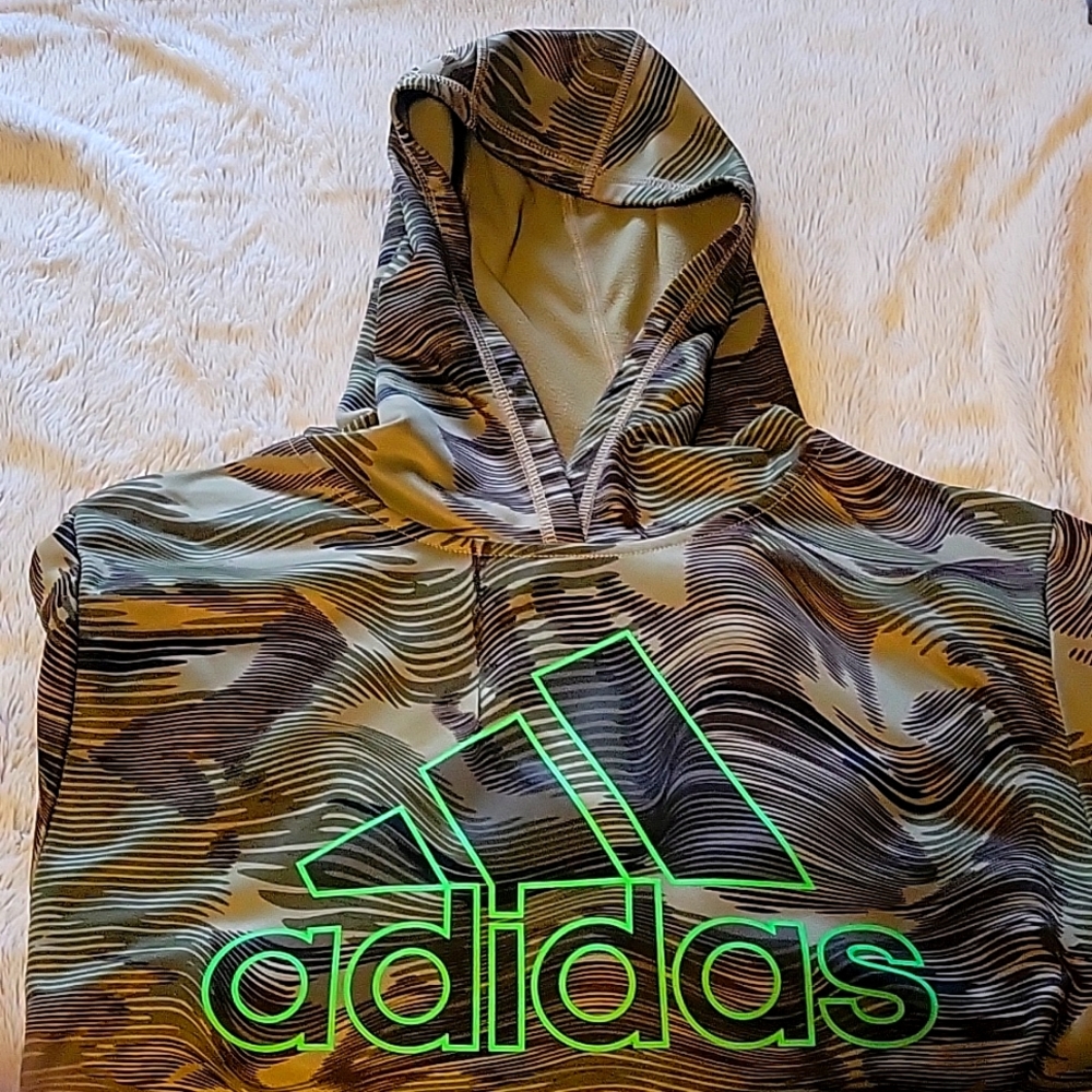 Boys XL sweatshirt